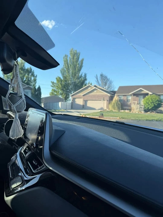 2019 Toyota C-HR - Image 18 of 20