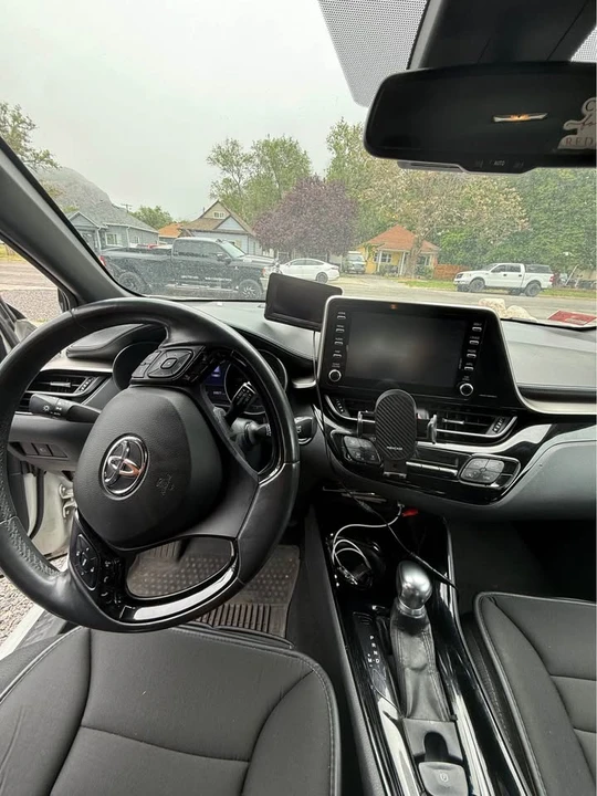 2019 Toyota C-HR - Image 9 of 9