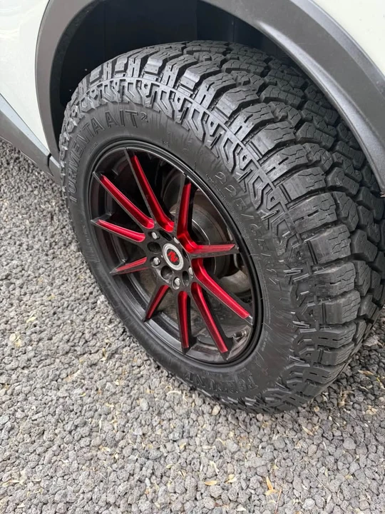 2019 Toyota C-HR - Image 6 of 9