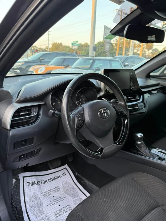 2019 Toyota C-HR - Image 6 of 19