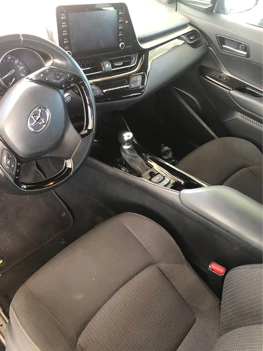 2019 Toyota C-HR - Image 2 of 6
