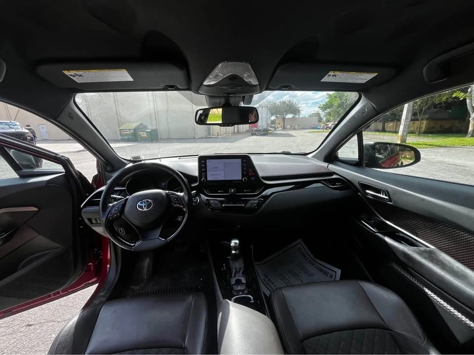 2019 Toyota C-HR - Image 10 of 11