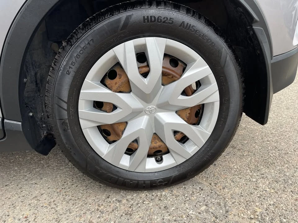 2019 Toyota C-HR - Image 10 of 10