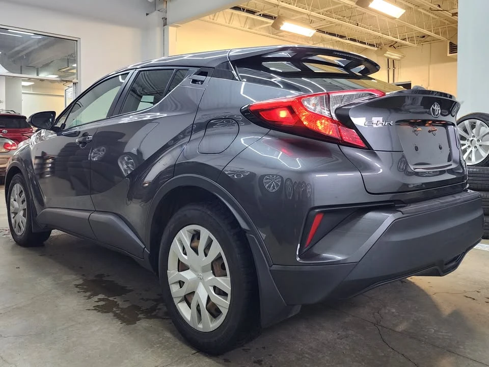 2019 Toyota C-HR - Image 3 of 17