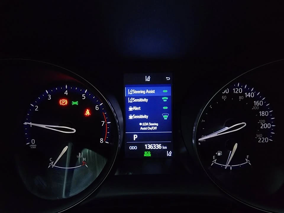 2019 Toyota C-HR - Image 12 of 17