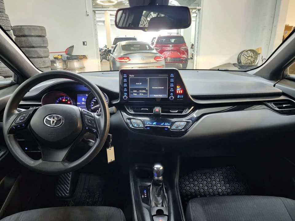 2019 Toyota C-HR - Image 5 of 17