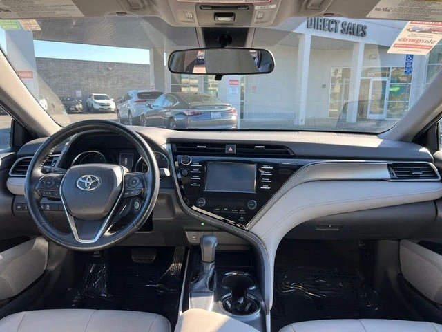 2019 Toyota Camry 8th Gen - Image 7 of 20