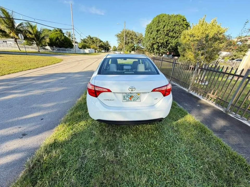 2019 Toyota Corolla 11th Gen - Image 10 of 17