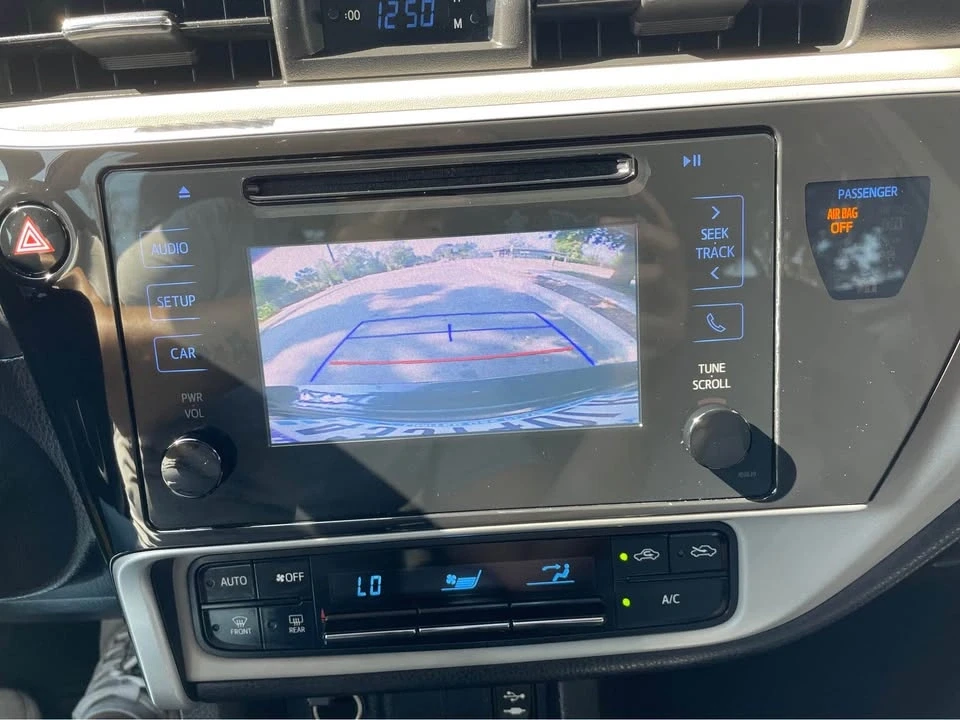 2019 Toyota Corolla 12th Gen - Image 13 of 14