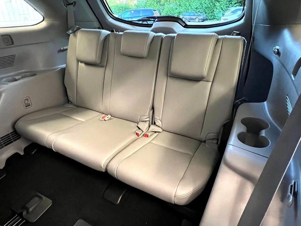 2019 Toyota Highlander - Image 11 of 20