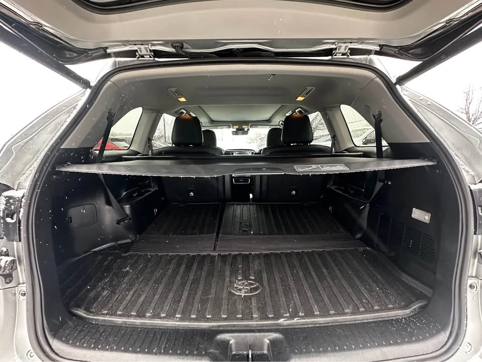 2019 Toyota Highlander - Image 16 of 16