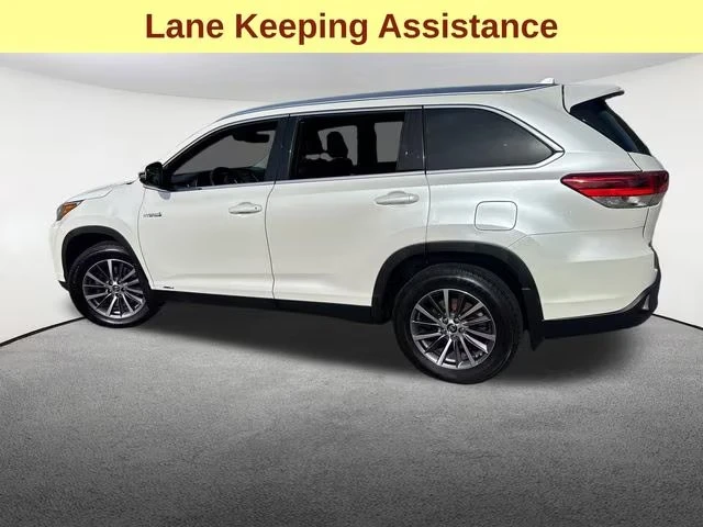 2019 Toyota Highlander - Image 13 of 20