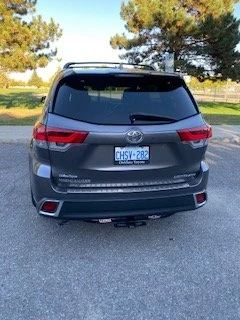 2019 Toyota Highlander - Image 11 of 15
