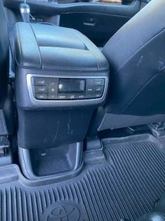 2019 Toyota Highlander - Image 5 of 15
