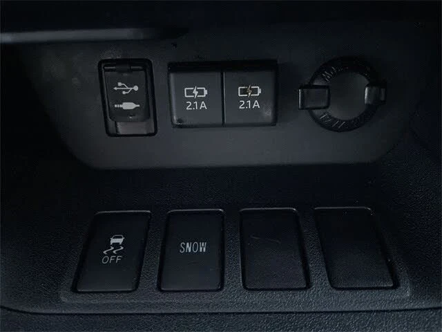 2019 Toyota Highlander - Image 20 of 20