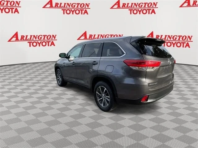 2019 Toyota Highlander - Image 6 of 20
