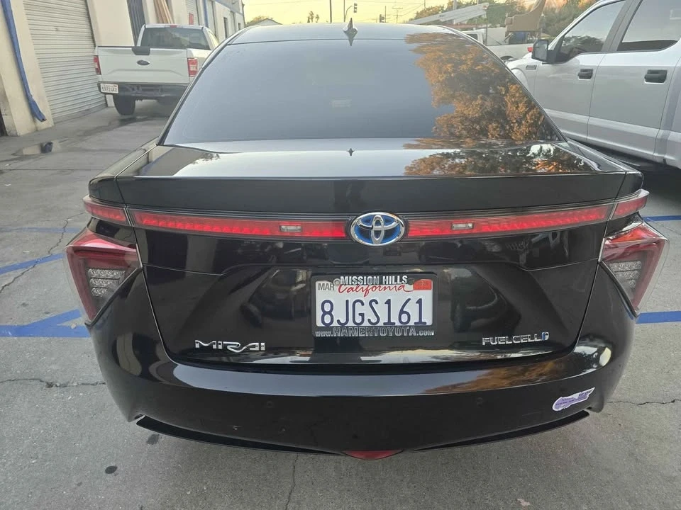2019 Toyota Mirai - Image 2 of 12