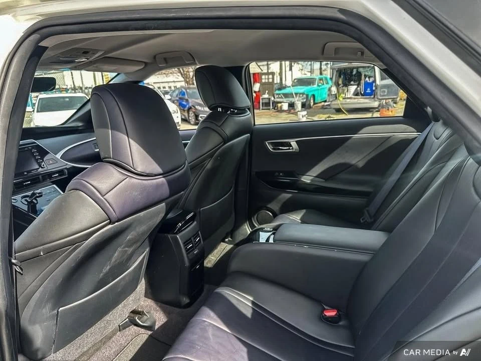 2019 Toyota Mirai - Image 7 of 7