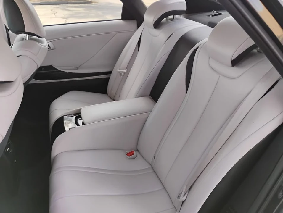2019 Toyota Mirai - Image 13 of 20
