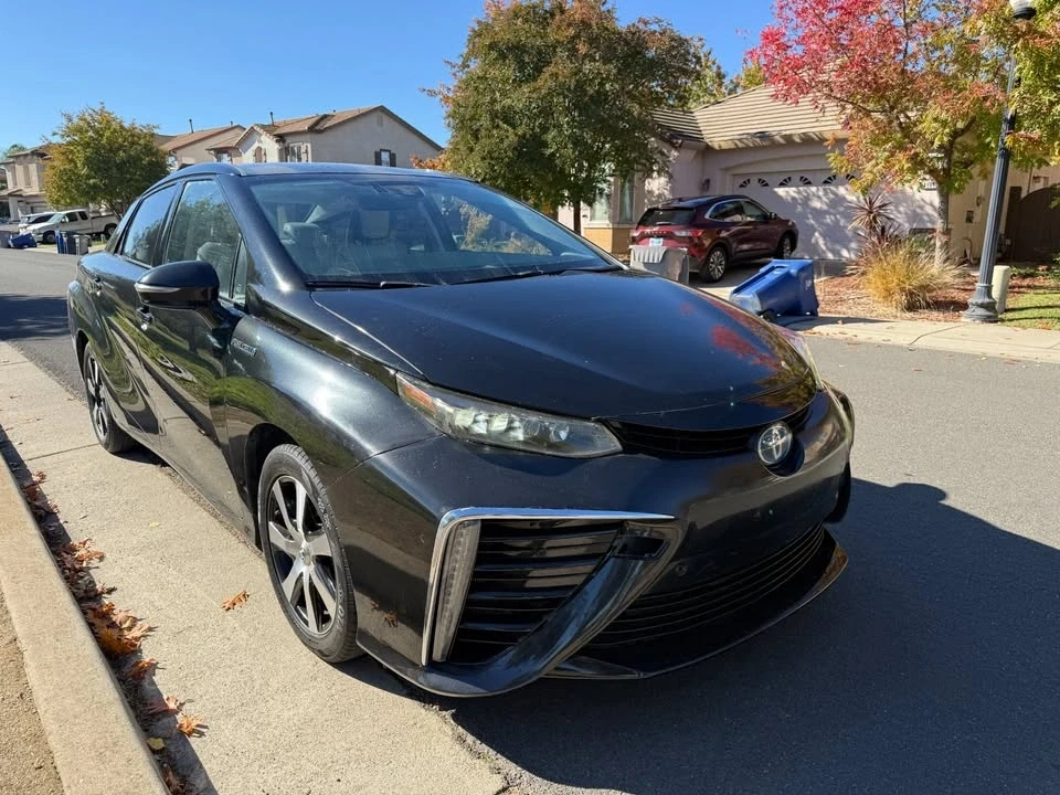 2019 Toyota Mirai - Image 6 of 14