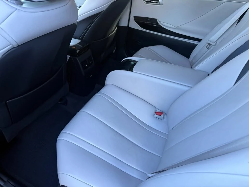 2019 Toyota Mirai - Image 11 of 14