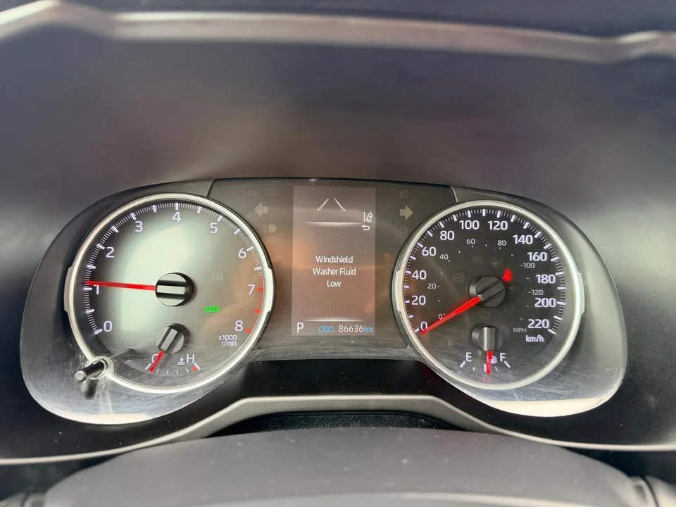 2019 Toyota RAV4 5th Gen - Image 13 of 14