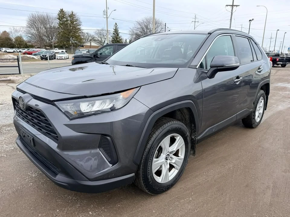 2019 Toyota RAV4 5th Gen - Image 2 of 14