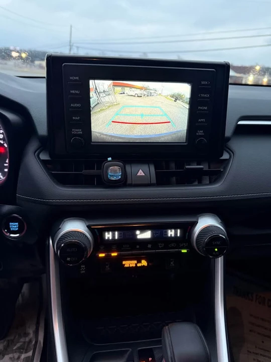 2019 Toyota RAV4 5th Gen - Image 15 of 15