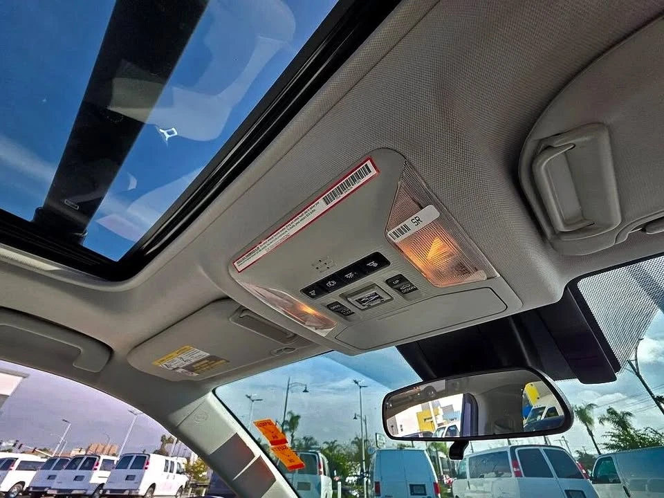 2019 Toyota RAV4 5th Gen - Image 7 of 15