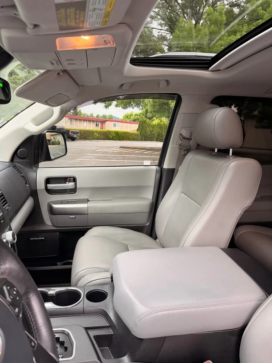 2019 Toyota Sequoia 2nd Gen - Image 11 of 16