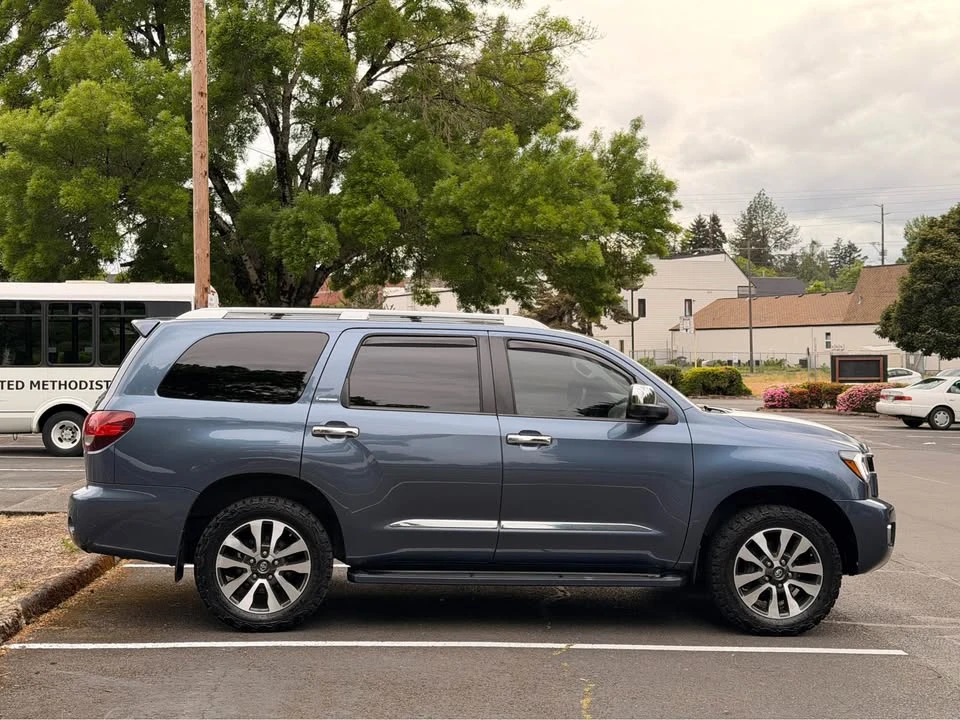 2019 Toyota Sequoia 2nd Gen - Image 6 of 16