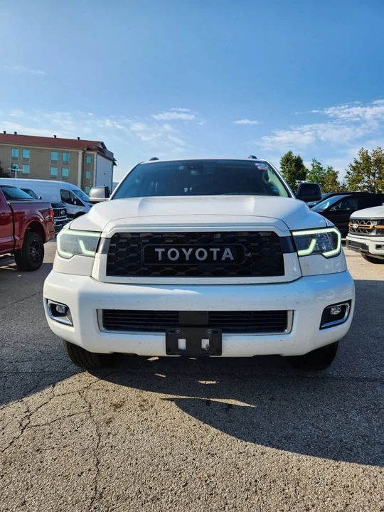 2019 Toyota Sequoia 2nd Gen - Image 2 of 10