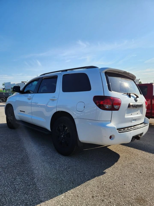 2019 Toyota Sequoia 2nd Gen - Image 7 of 10