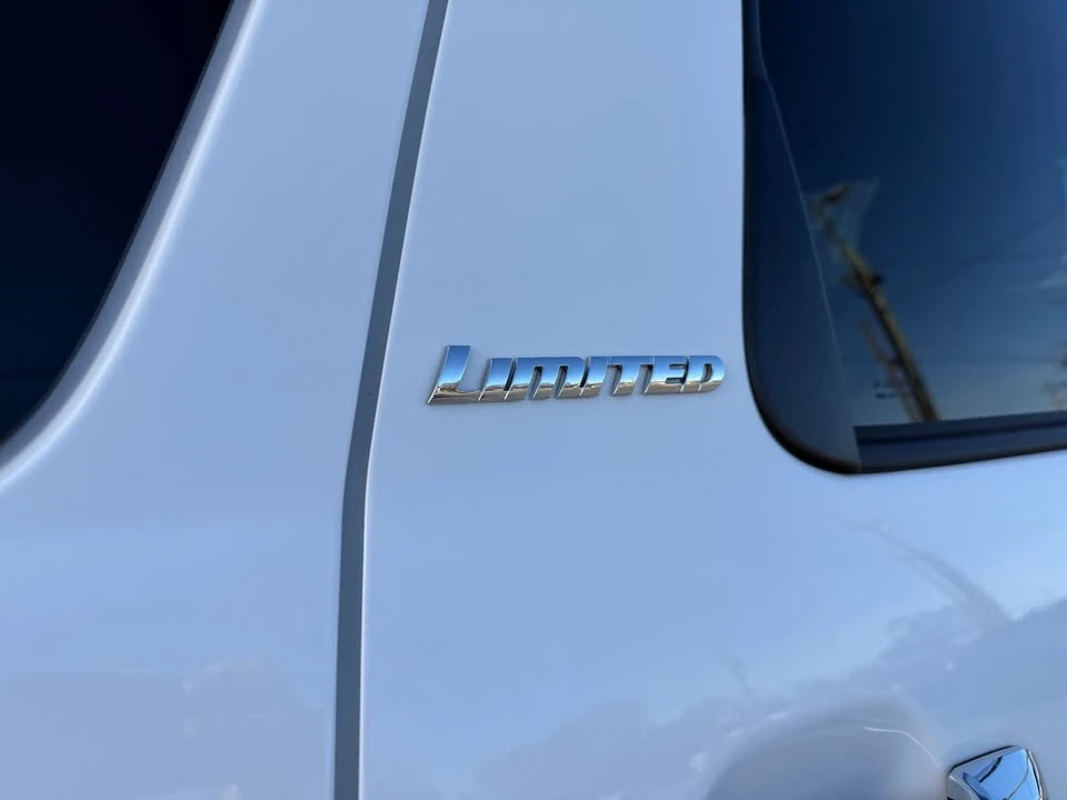 2019 Toyota Sequoia 2nd Gen - Image 6 of 17