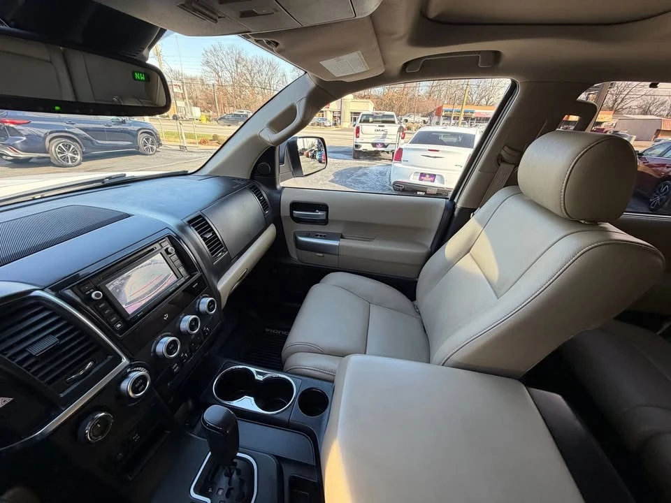 2019 Toyota Sequoia 2nd Gen - Image 17 of 17