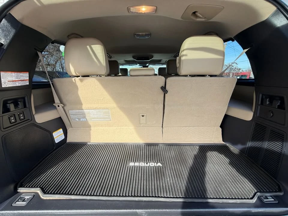 2019 Toyota Sequoia 2nd Gen - Image 7 of 17