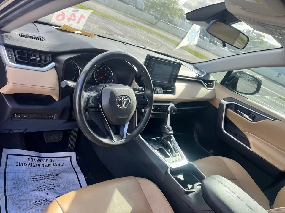2019 Toyota RAV4 5th Gen - Image 6 of 8