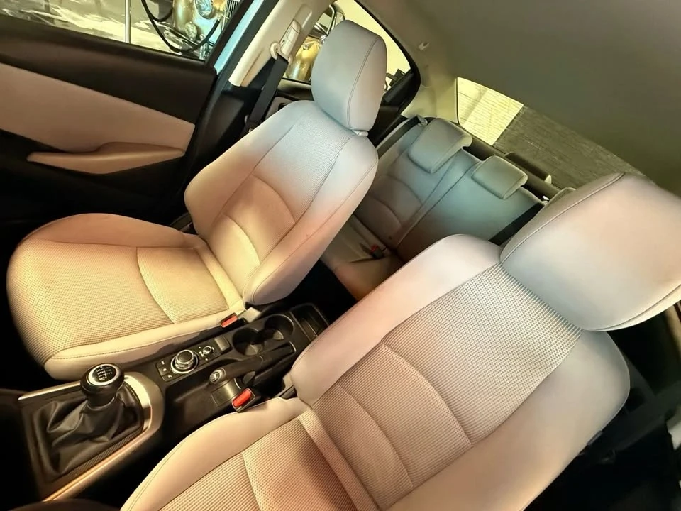2019 Toyota Yaris - Image 15 of 20