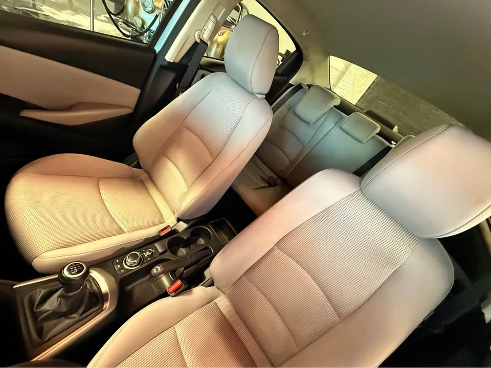 2019 Toyota Yaris - Image 15 of 20