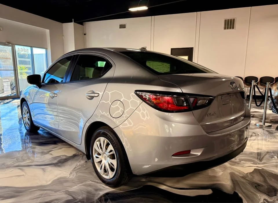 2019 Toyota Yaris - Image 5 of 20