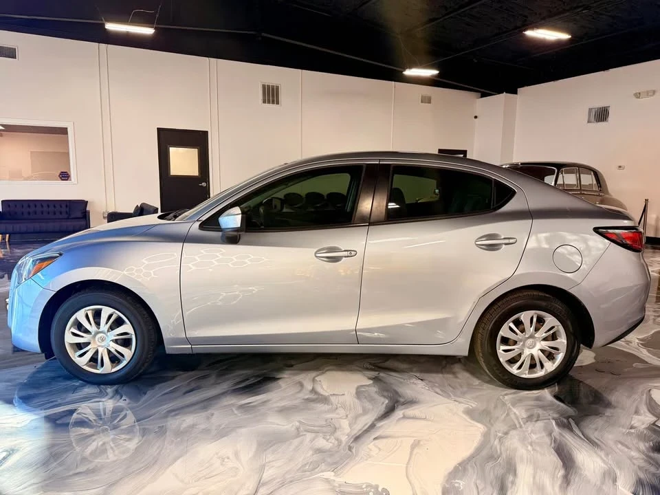 2019 Toyota Yaris - Image 4 of 20