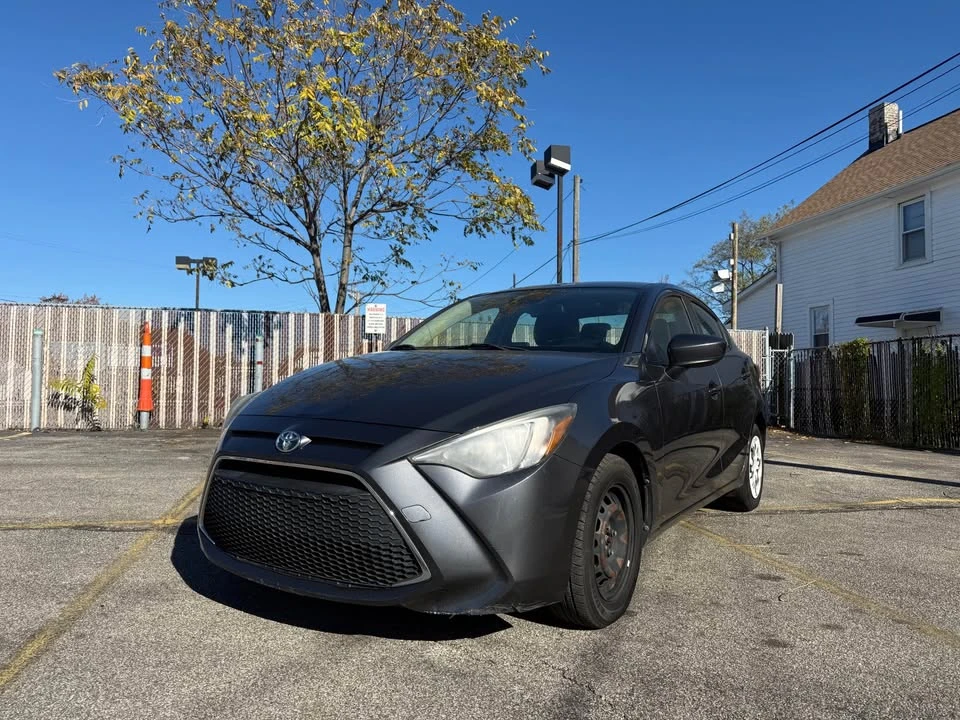 2019 Toyota Yaris - Image 3 of 18