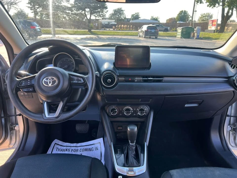 2019 Toyota Yaris - Image 5 of 20