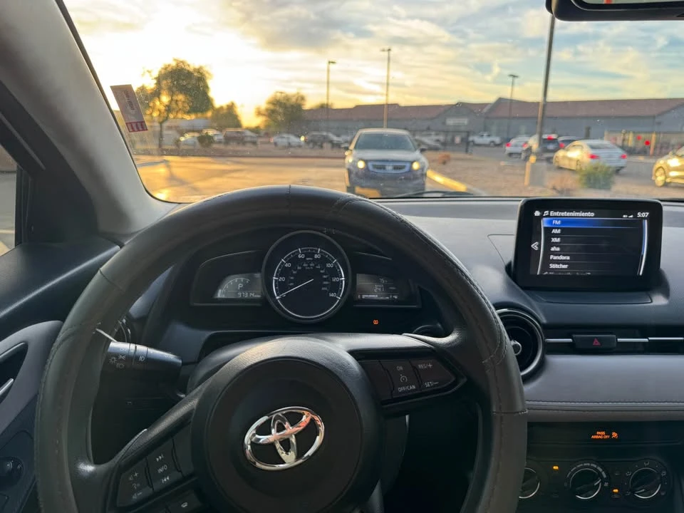 2019 Toyota Yaris - Image 6 of 6