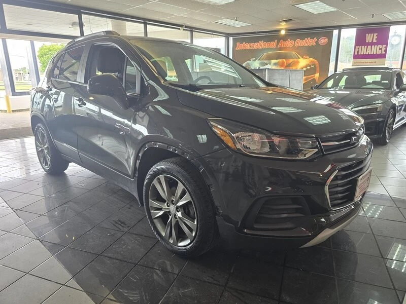 2019 Chevrolet Trax - Image 3 of 4