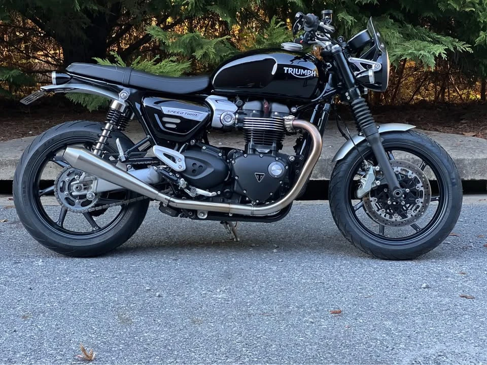 2019 Triumph Speed Twin 1200 - Image 2 of 5