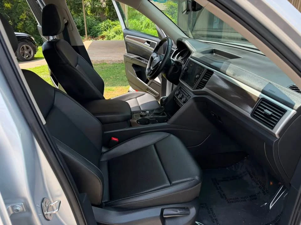 2019 Volkswagen Atlas - Image 10 of 20