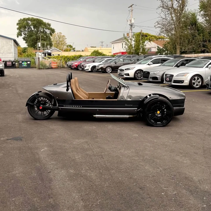 2019 Vanderhall Venice - Image 17 of 20