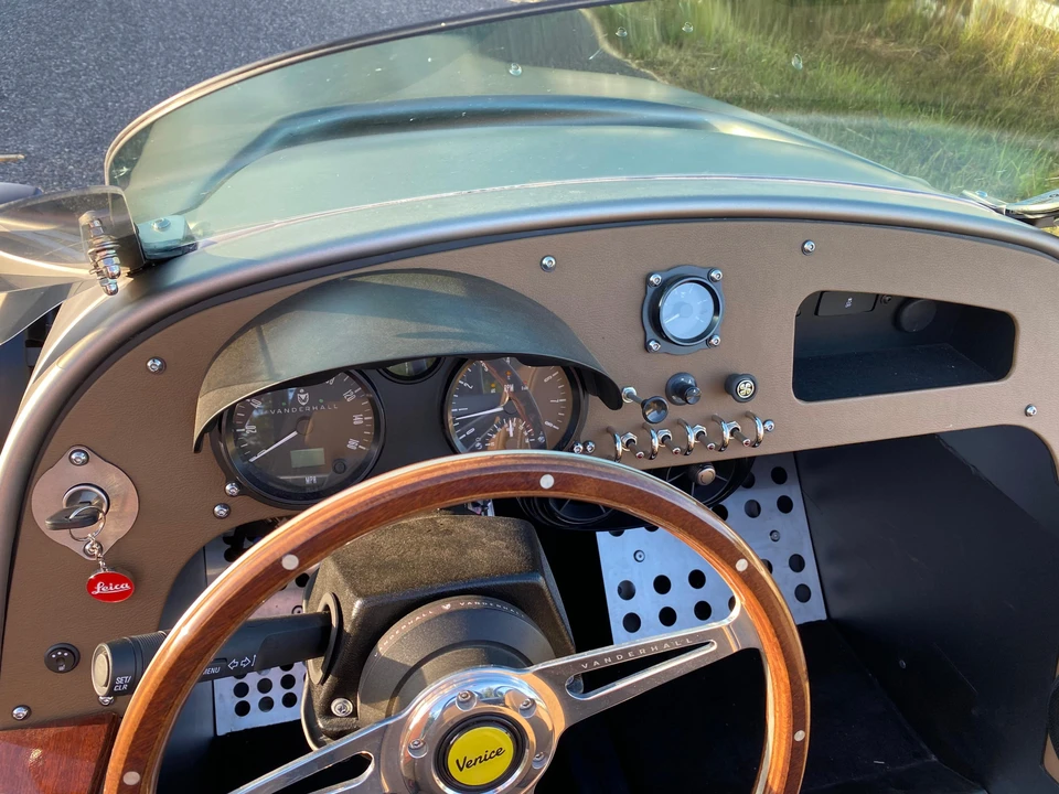 2019 Vanderhall Venice - Image 31 of 31