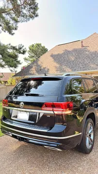 2019 Volkswagen Atlas R-Line